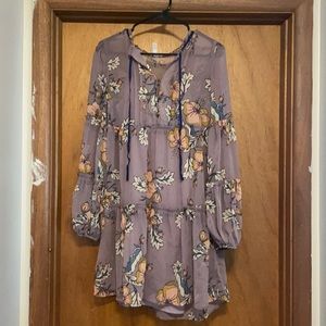 Women’s dress size small